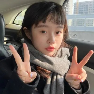 三个月亮